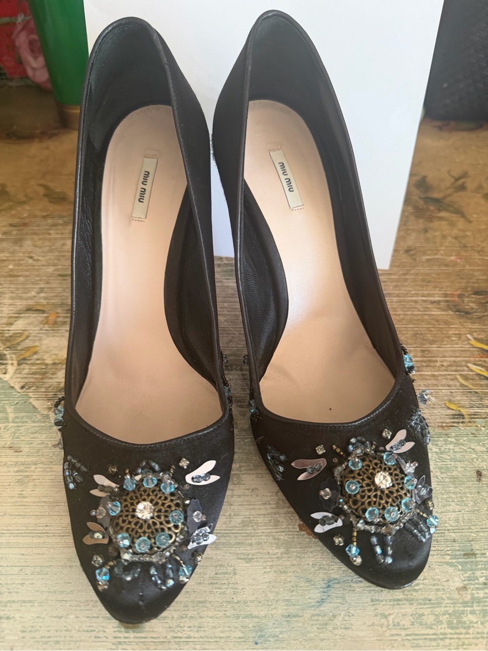 Miu Miu Black Satin Embellished crystal Pumps size 40 gorgeous!